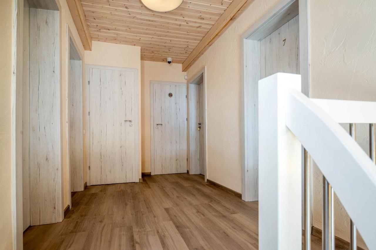 Kuren Hostel Karklė エクステリア 写真